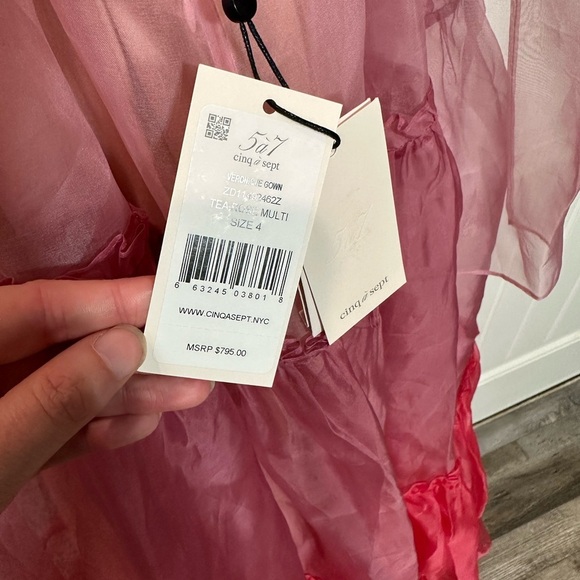 Cinq A Sept Veronique Tiered Organza Silk Colorblock Gown - Picture 7 of 16